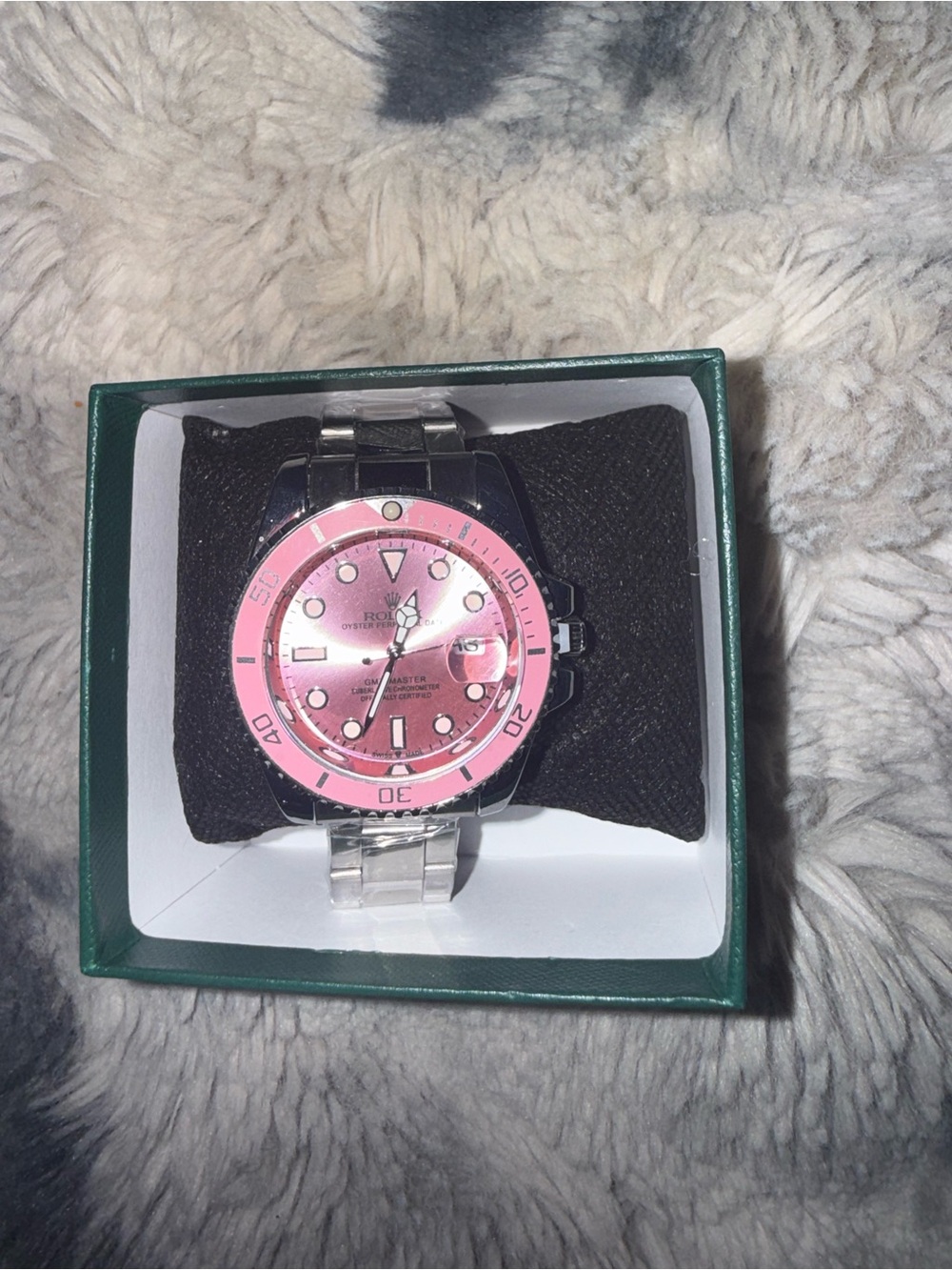 Rolex Deep Green Presentation Box with Gold Logo - Picture 2 of 2